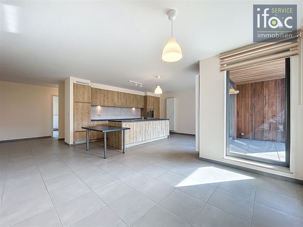 Mooi 2-slaapkamer appartement en parking in centrum Tervuren