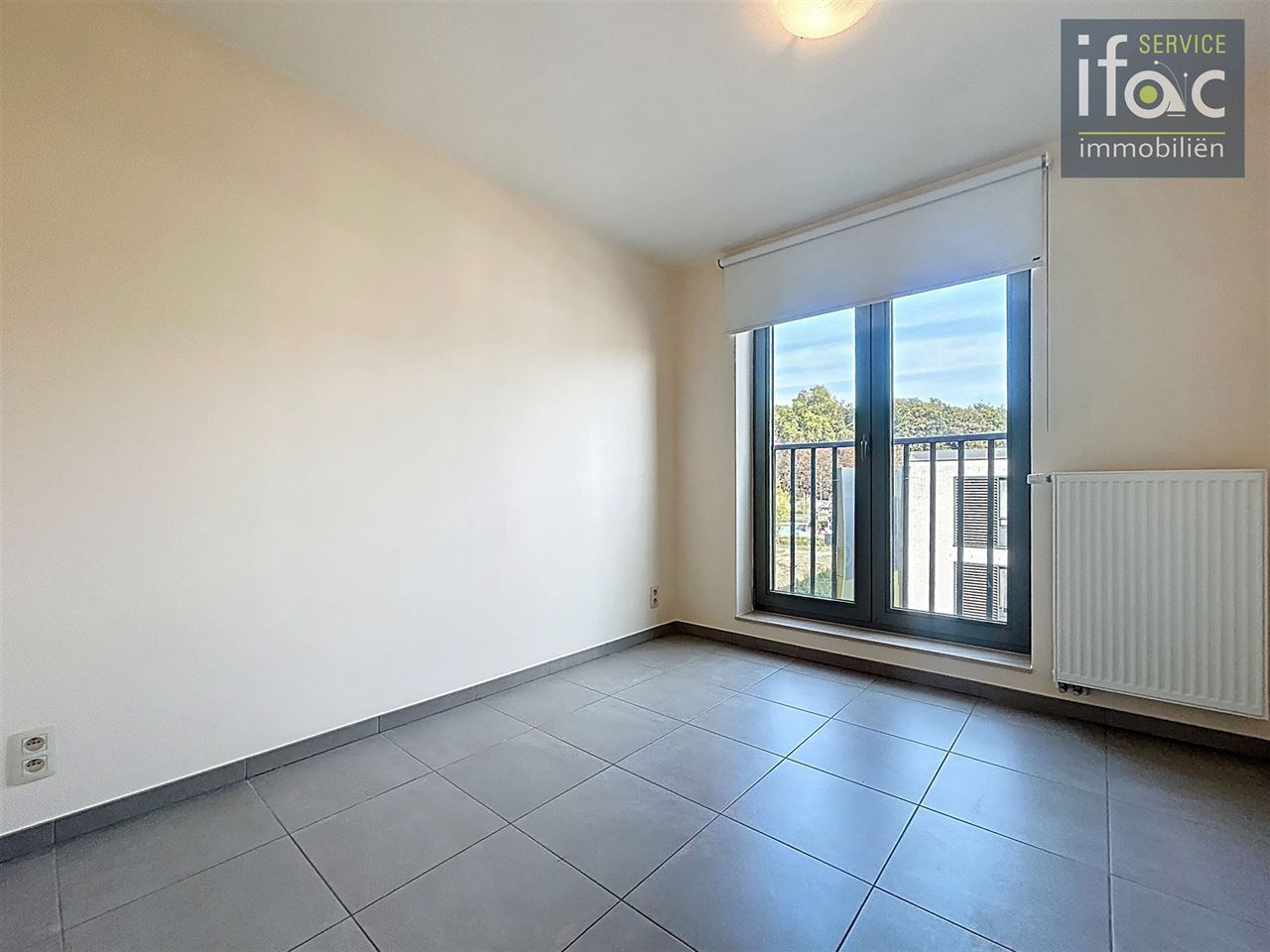 Mooi 2-slaapkamer appartement en parking in centrum Tervuren