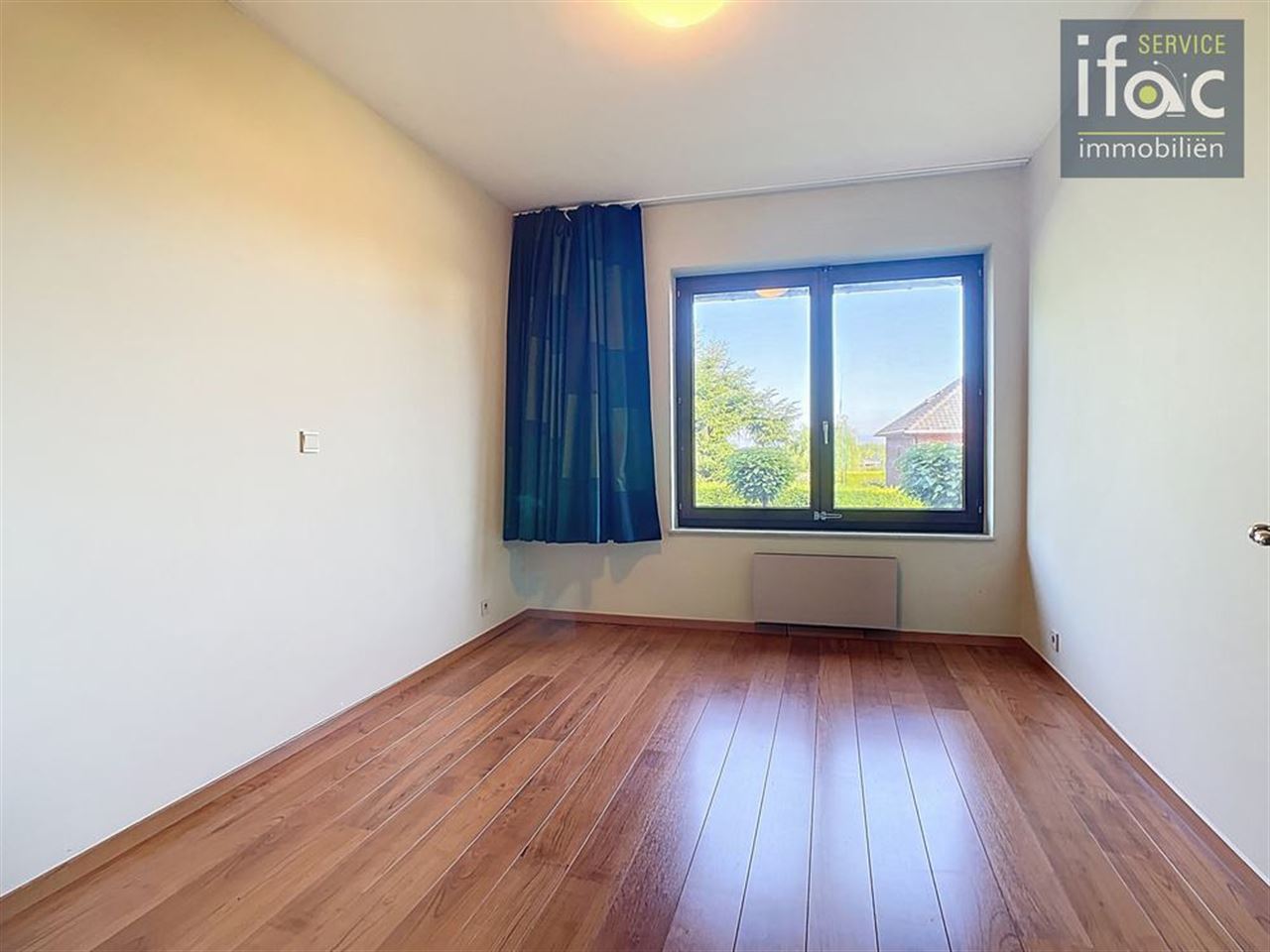 Ruim en klassevol gelijkvloers-appartement met 3 slaapkamers