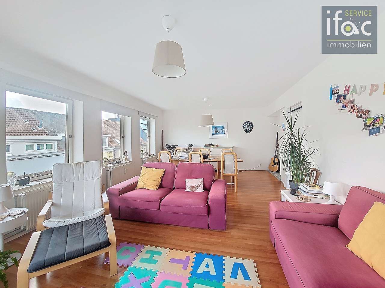 Lichtrijk gerenoveerd 2-slaapkamerappartement met lift in Te