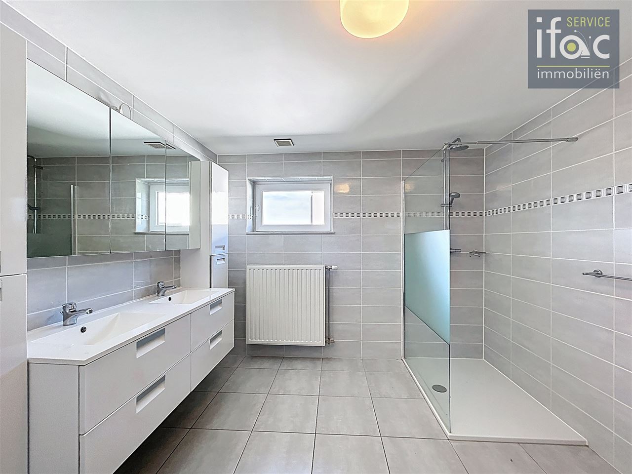 Energiezuinige villa-3ruime slpks-2badks