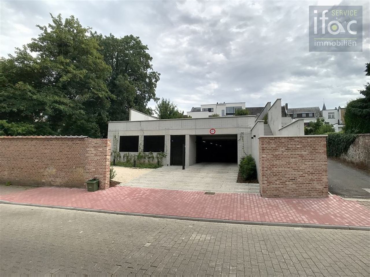 Staanplaats - binnen