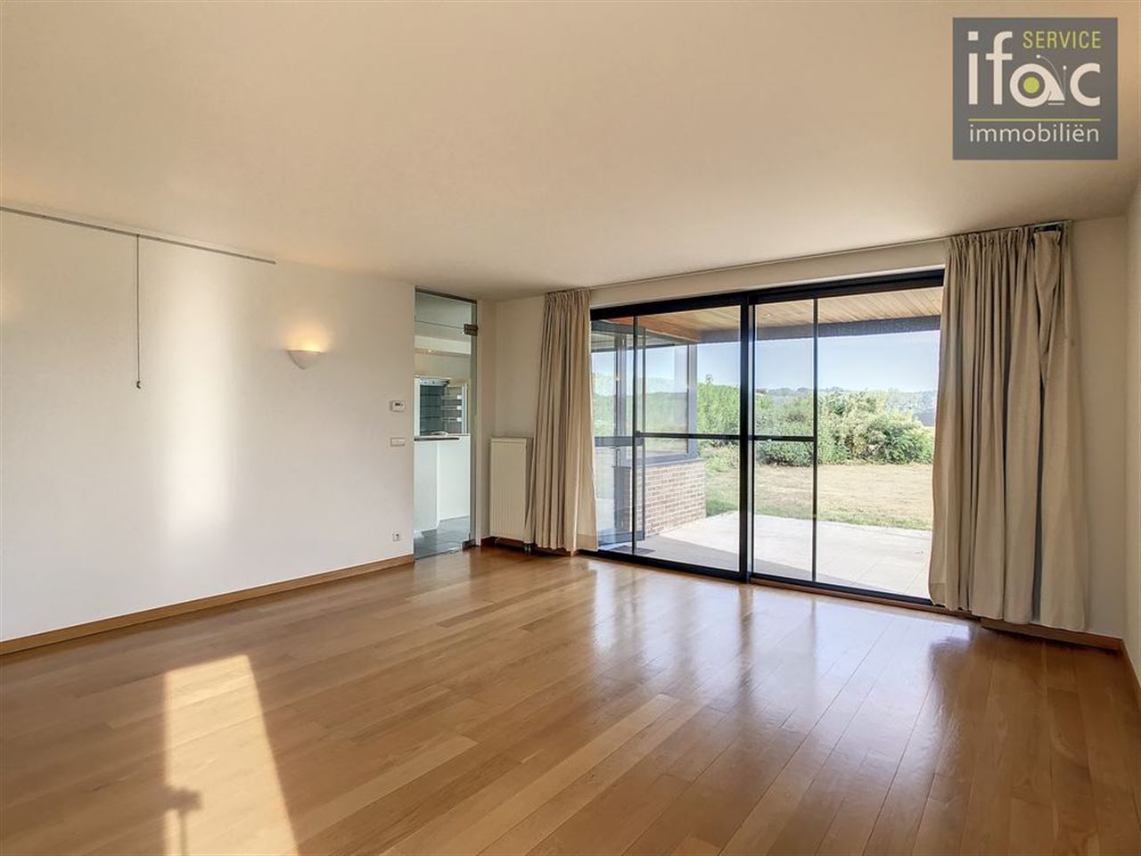 Prachtige 3-gevel villa met unieke panoramische vergezichten