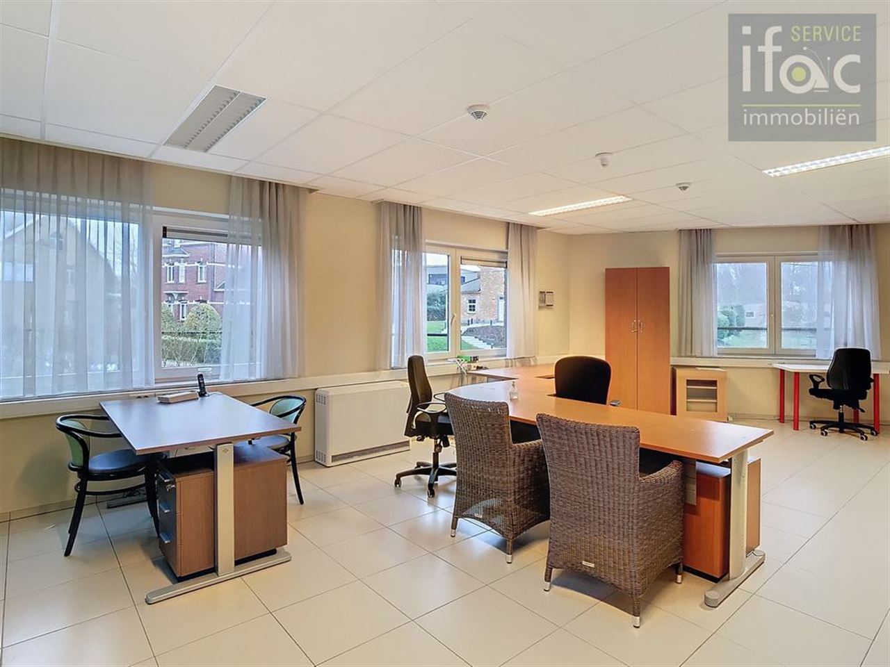 Office or practice space of 45 m² in Residence Druivelaar