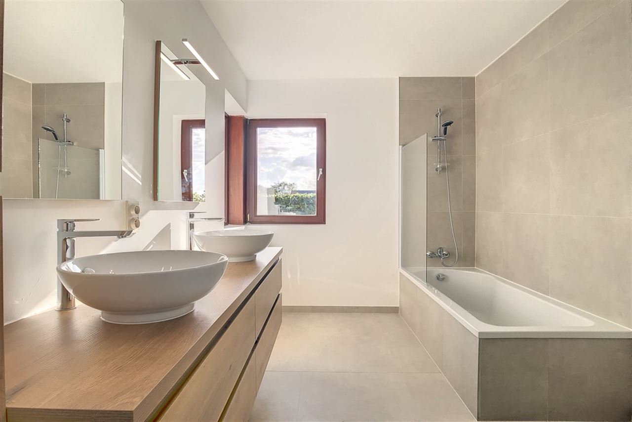 Gerenoveerde en rustig gelegen villa