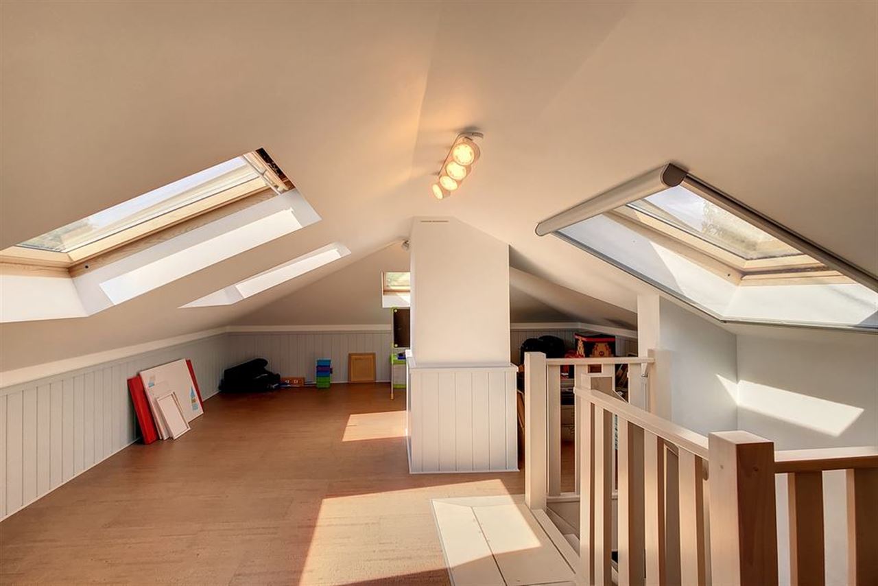 Charmante villa in residentiële omgeving met prachtig aangelegde tuin