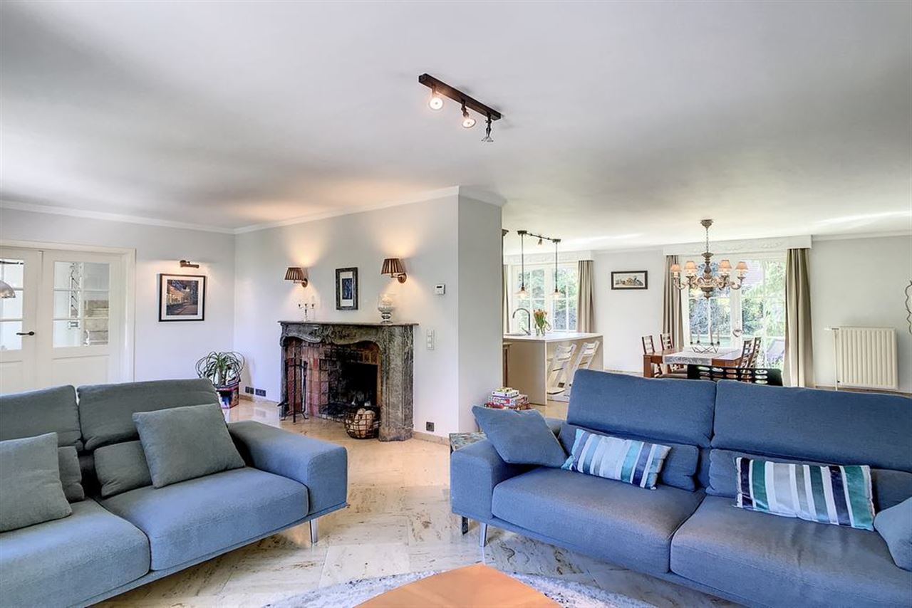 Charmante villa in residentiële omgeving met prachtig aangelegde tuin