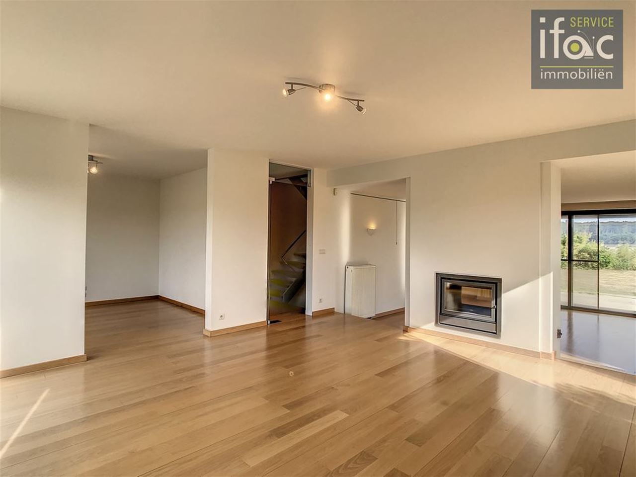 Prachtige 3-gevel villa met unieke panoramische vergezichten