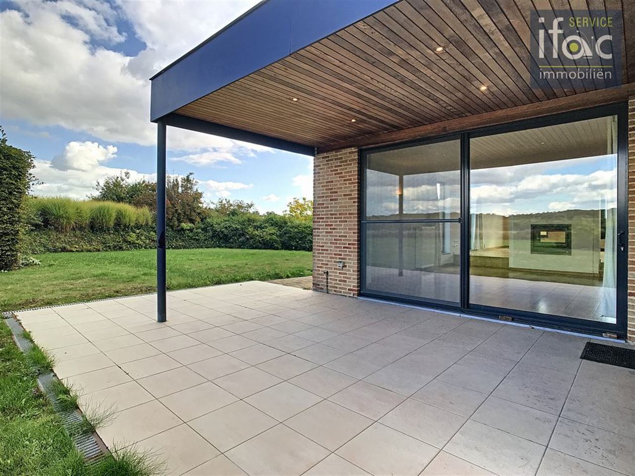 Prachtige 3-gevel villa met unieke panoramische vergezichten