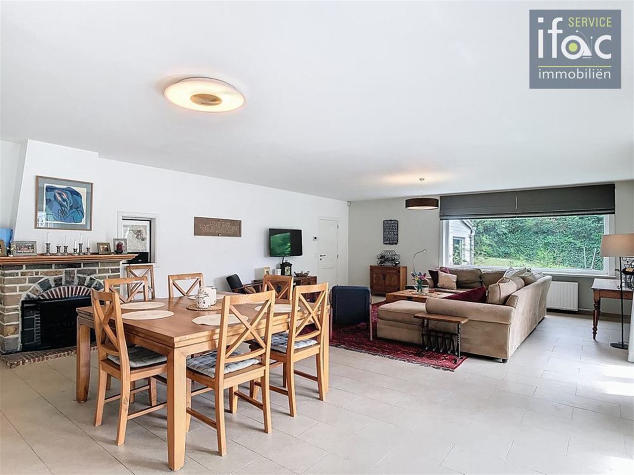 Prachtige villa op toplocatie, 6 slaapkamers en 2 badkamers