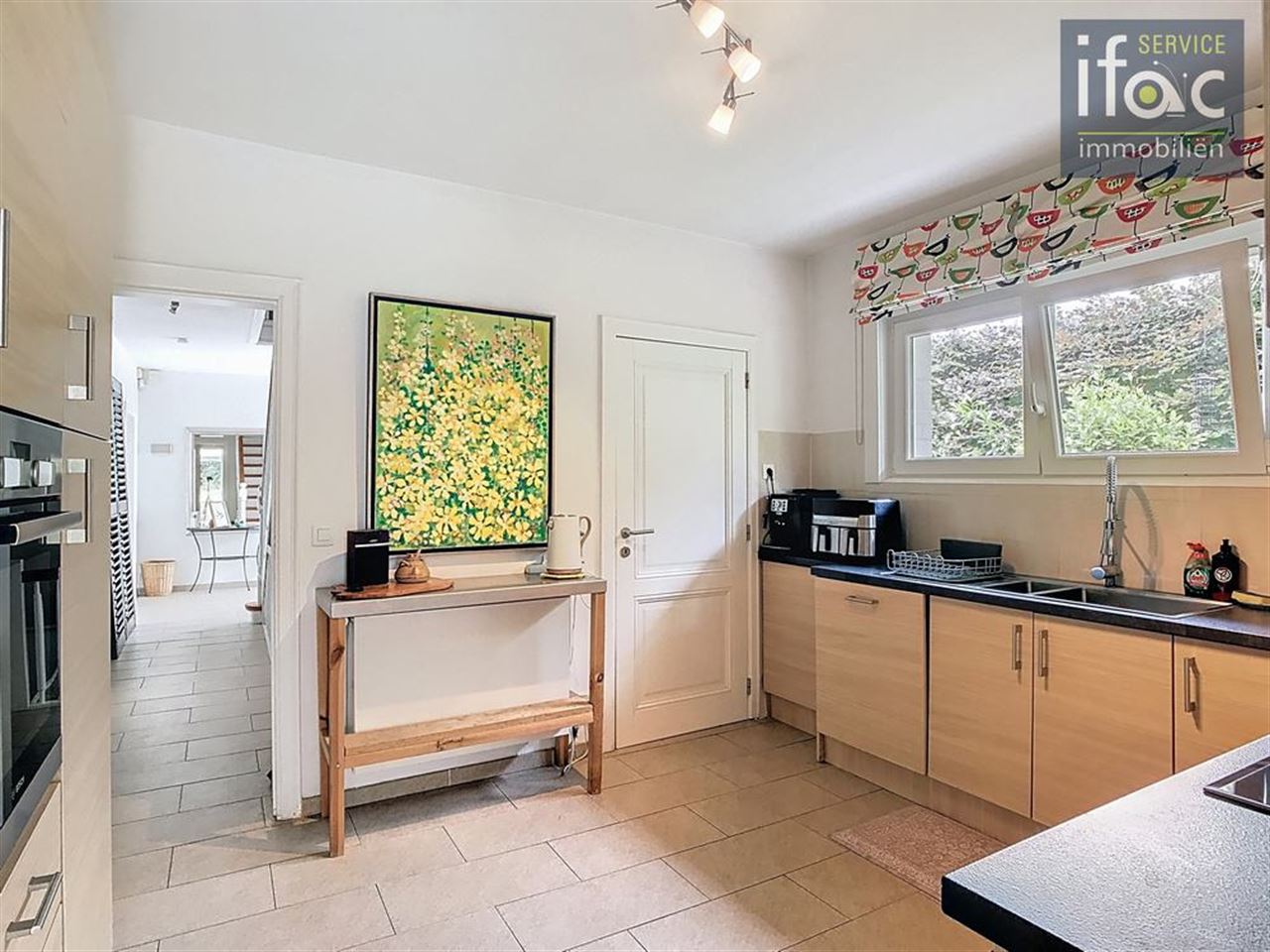 Prachtige villa op toplocatie, 6 slaapkamers en 2 badkamers