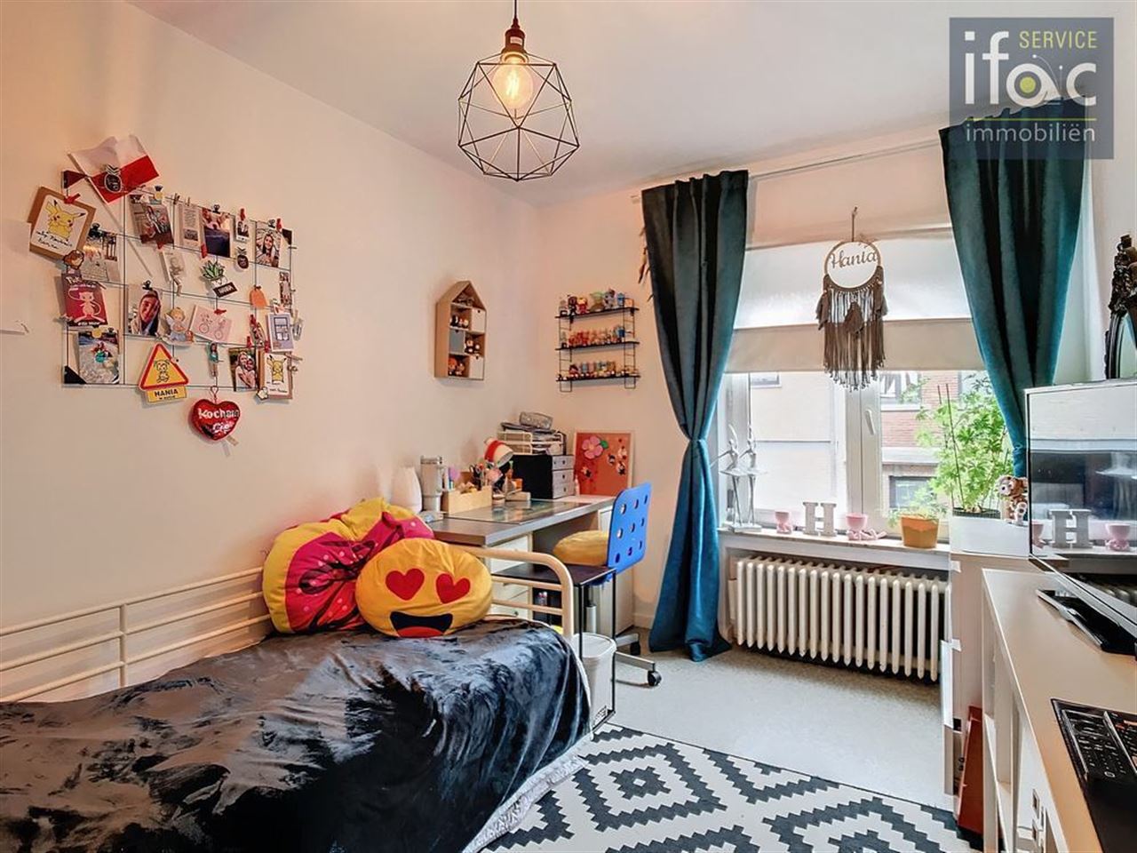 Opbrengsteigendom – 4 apts + garage