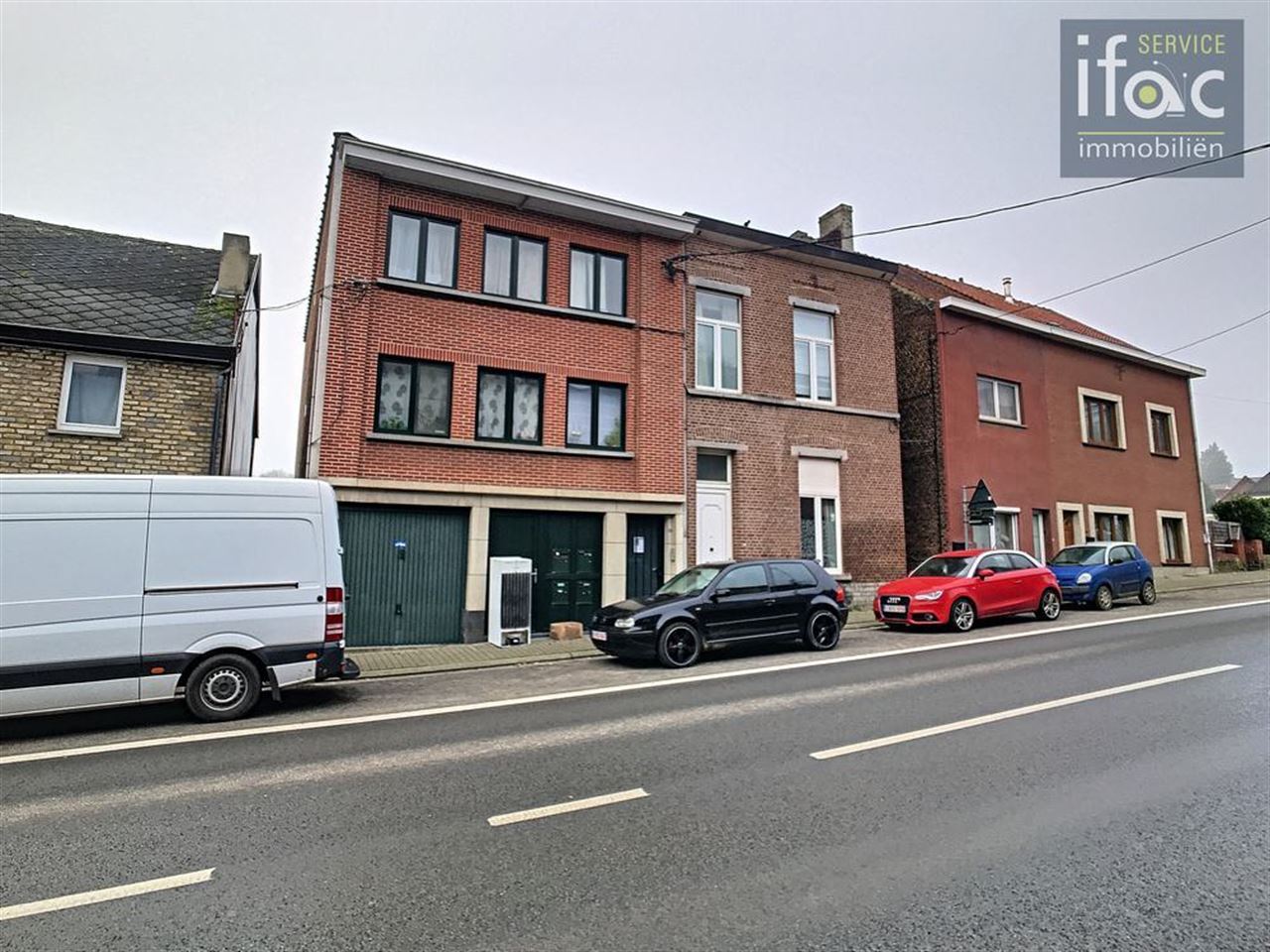 Opbrengsteigendom – 4 apts + garage