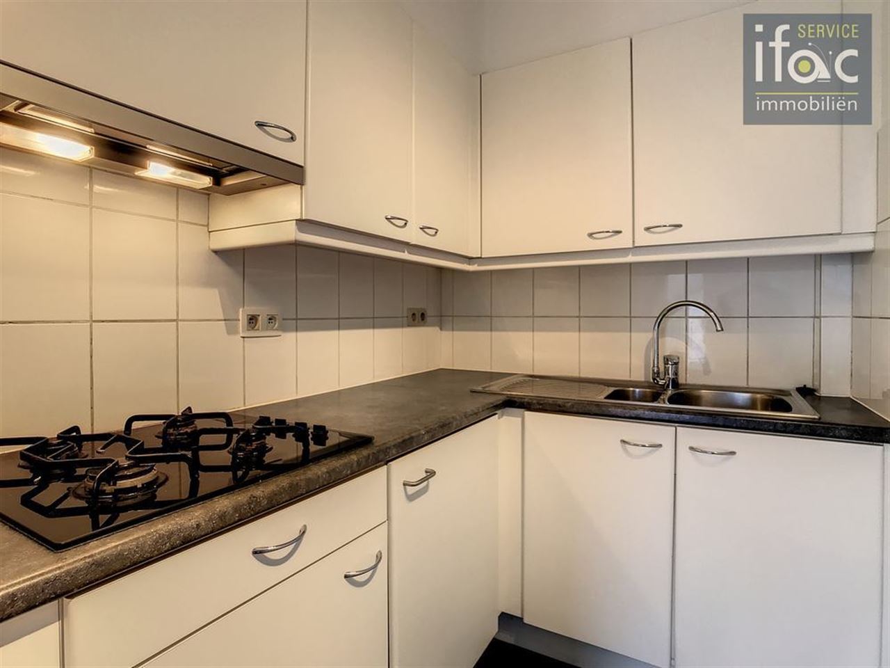 Opbrengsteigendom – 4 apts + garage