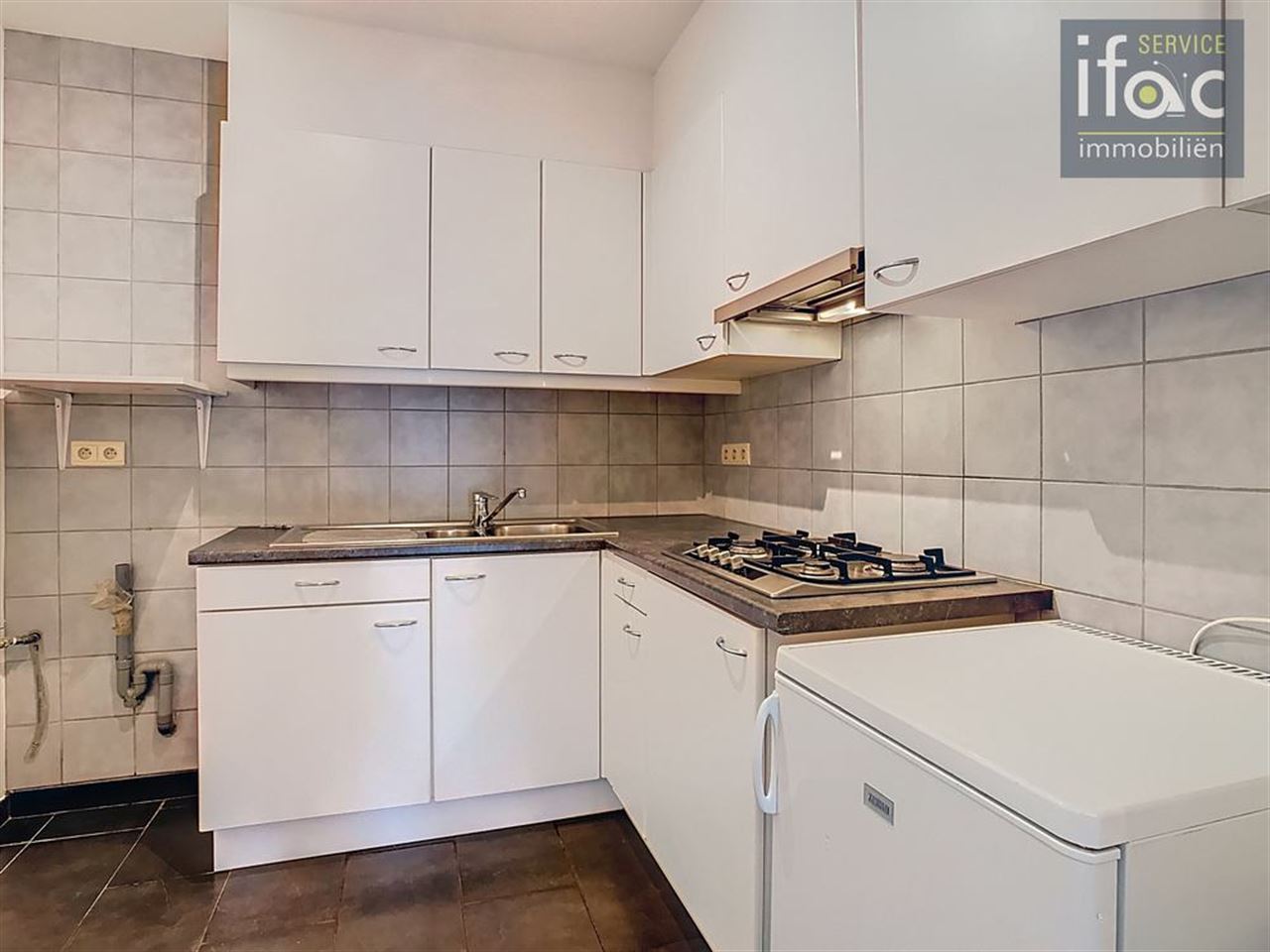 Opbrengsteigendom – 4 apts + garage