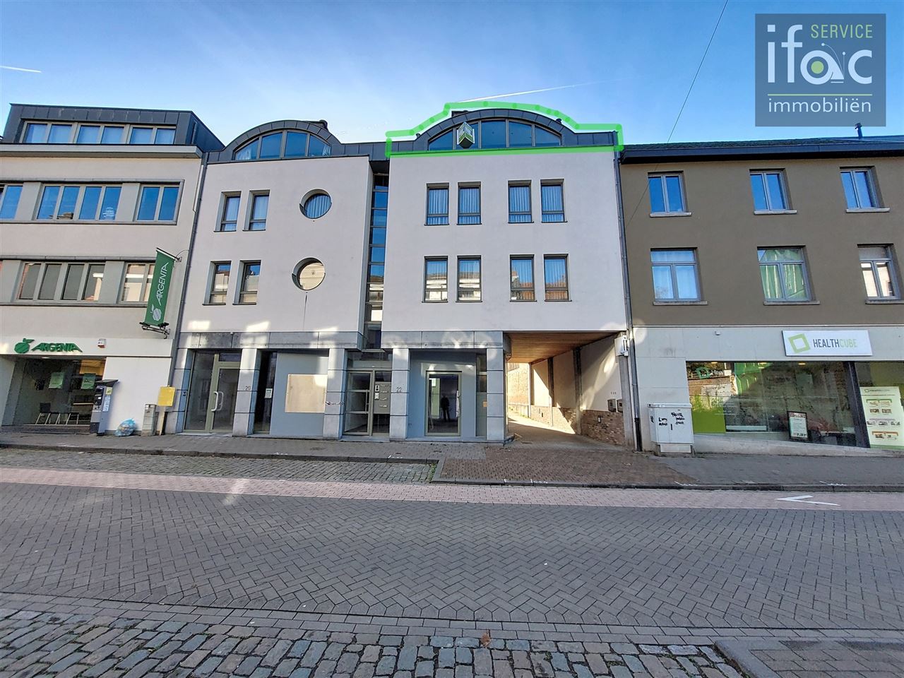 Luxe duplexappartement met zuidgericht terras in het centrum