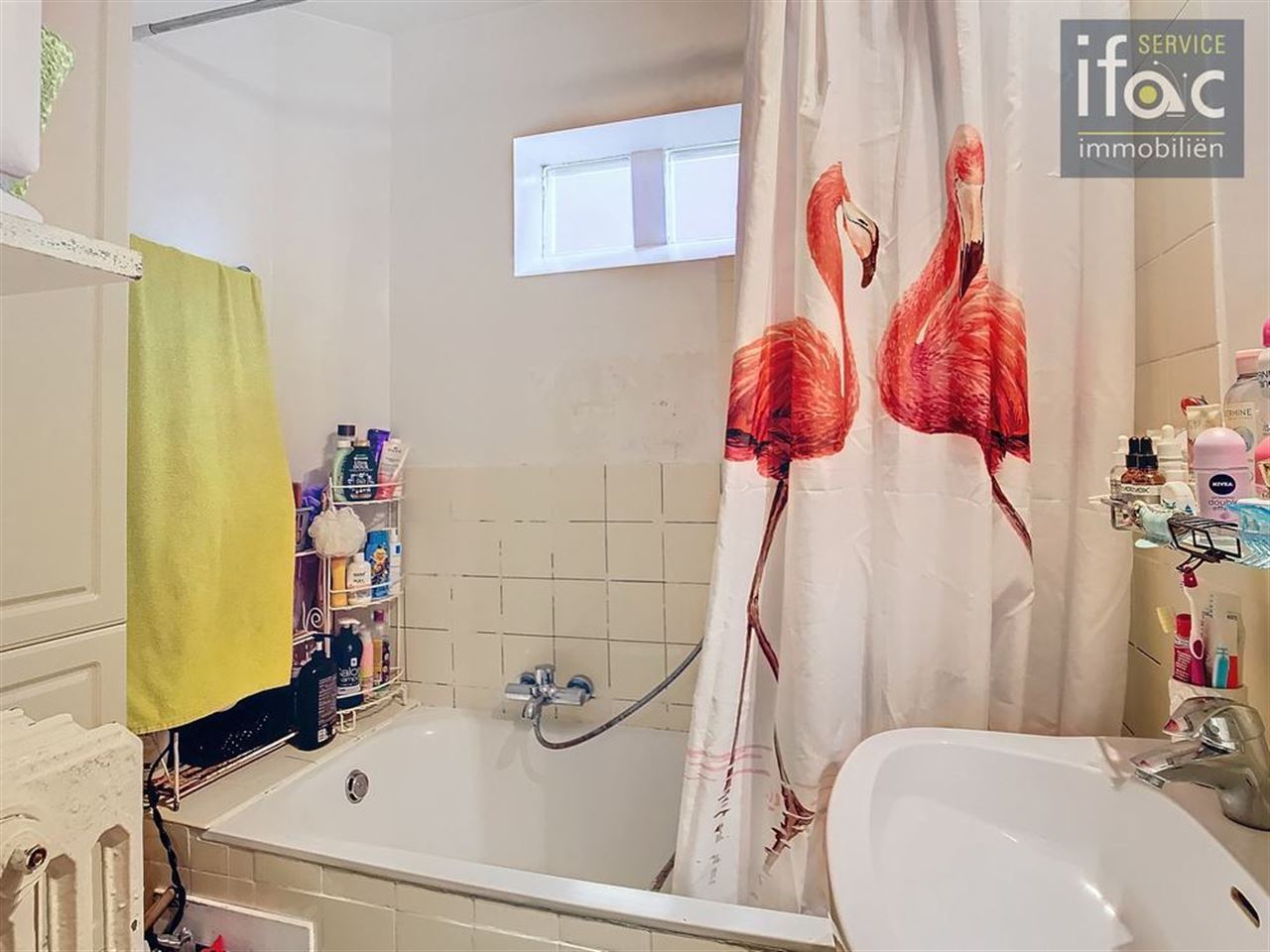 Opbrengsteigendom – 4 apts + garage