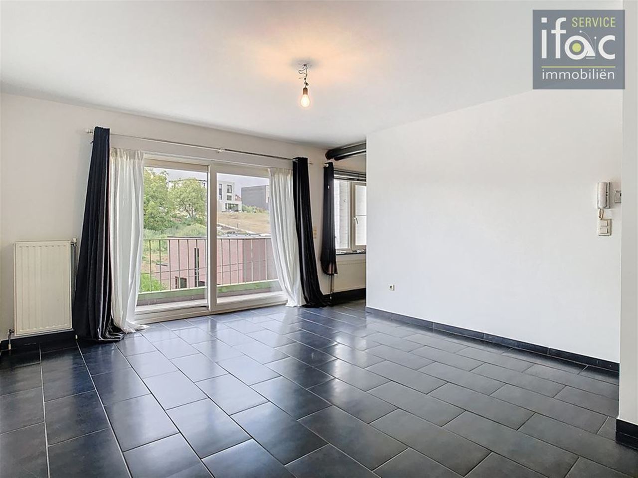 Opbrengsteigendom – 4 apts + garage