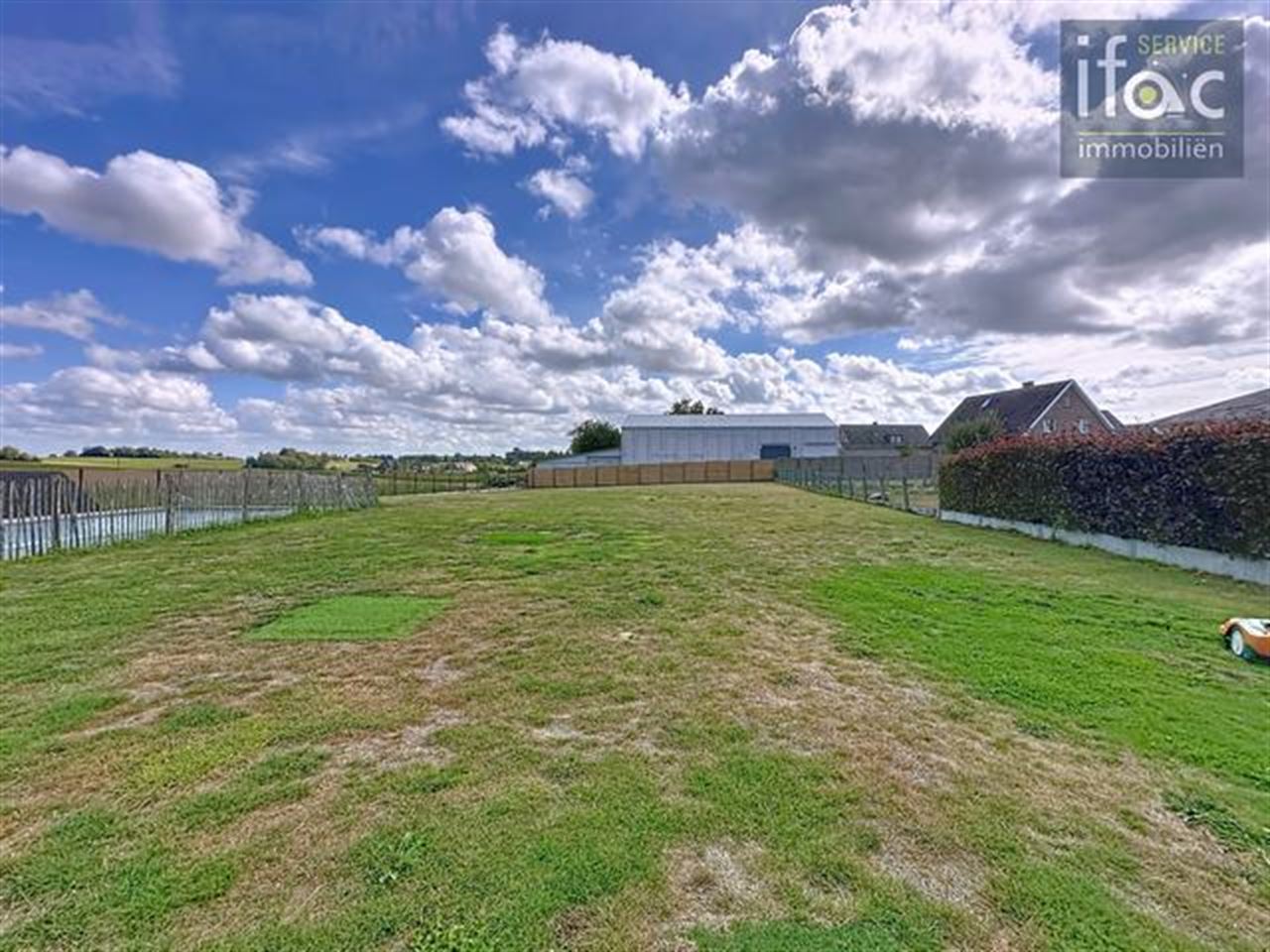 Energiezuinige villa met lichtrijke leefruimtes en grote tuin