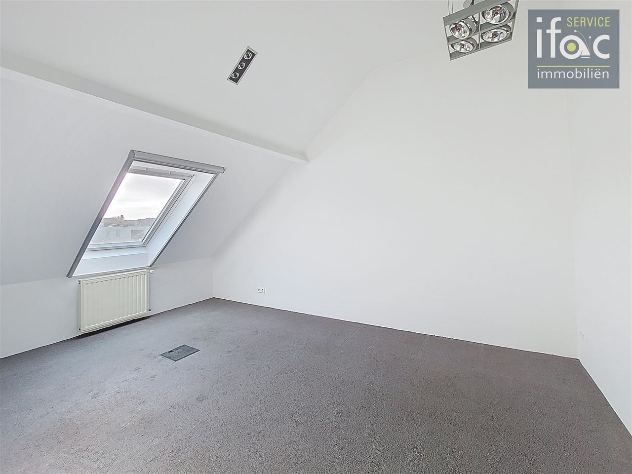 Luxe duplexappartement met zuidgericht terras in het centrum