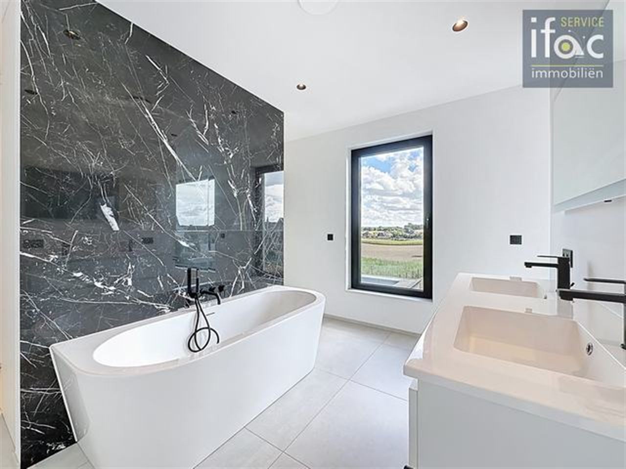 Energiezuinige villa met lichtrijke leefruimtes en grote tuin