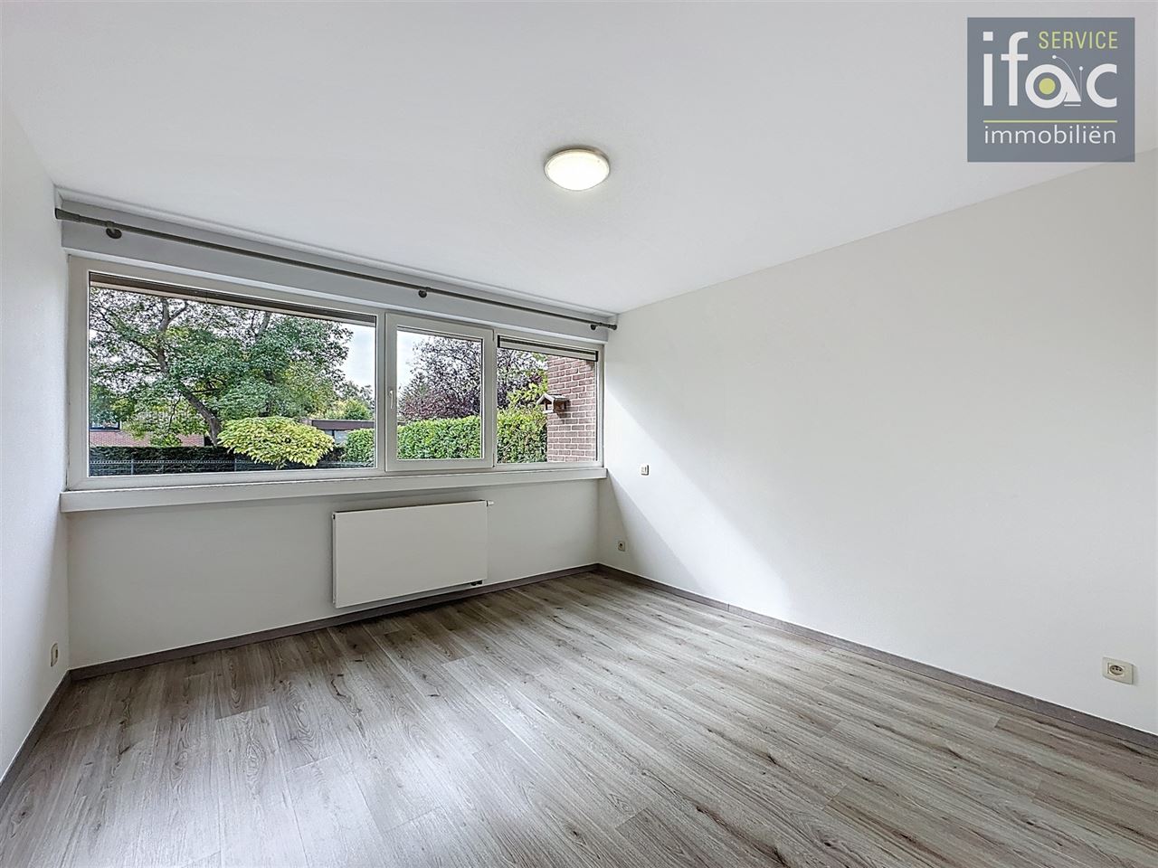 Luxurious bungalow with high-quality finishes and comfort