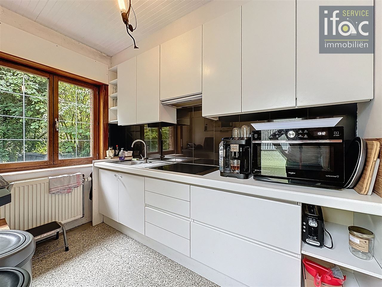 Super gelegen villa in het centrum van Sint-Joris-Weert