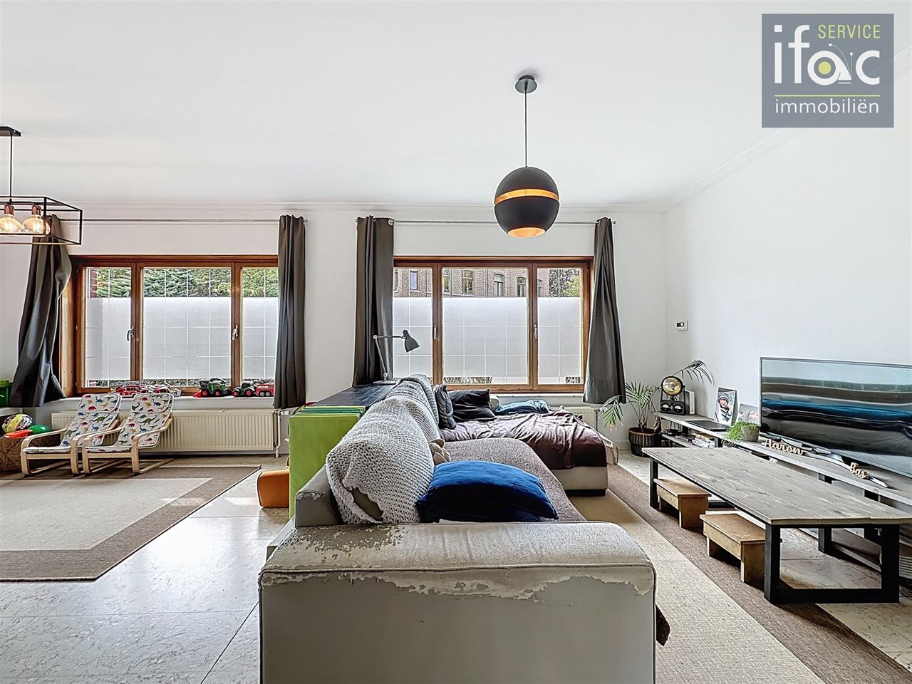 Super gelegen villa in het centrum van Sint-Joris-Weert