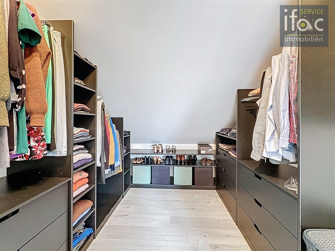 Super gelegen villa in het centrum van Sint-Joris-Weert