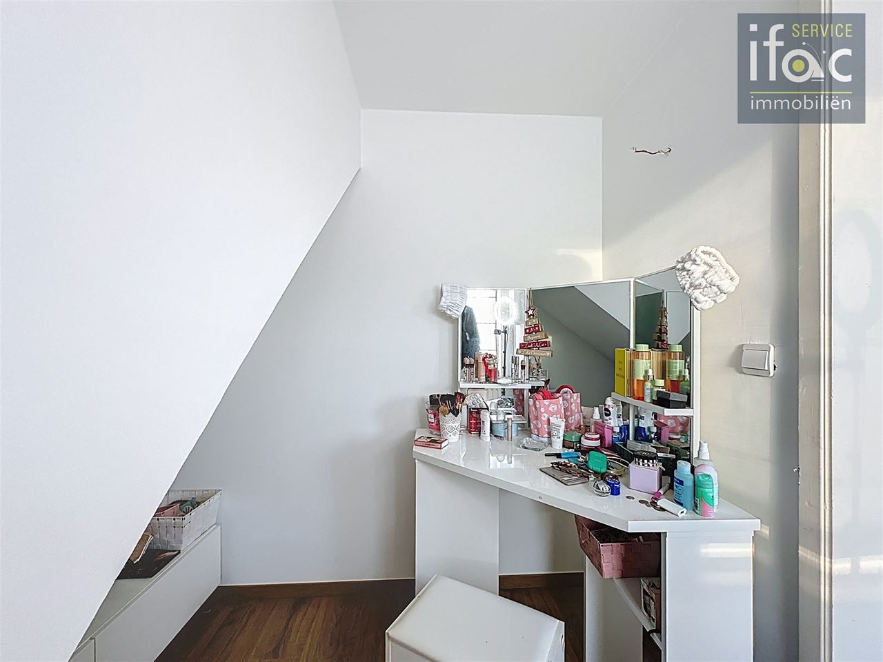 Prachtige woning in het centrum van Tervuren met 5 slpkmrs