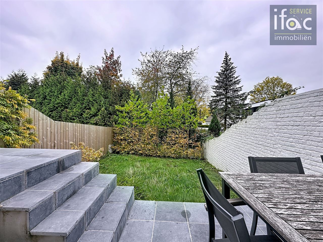 Fantastisch gerenoveerde rijwoning met 4 slaapkamers