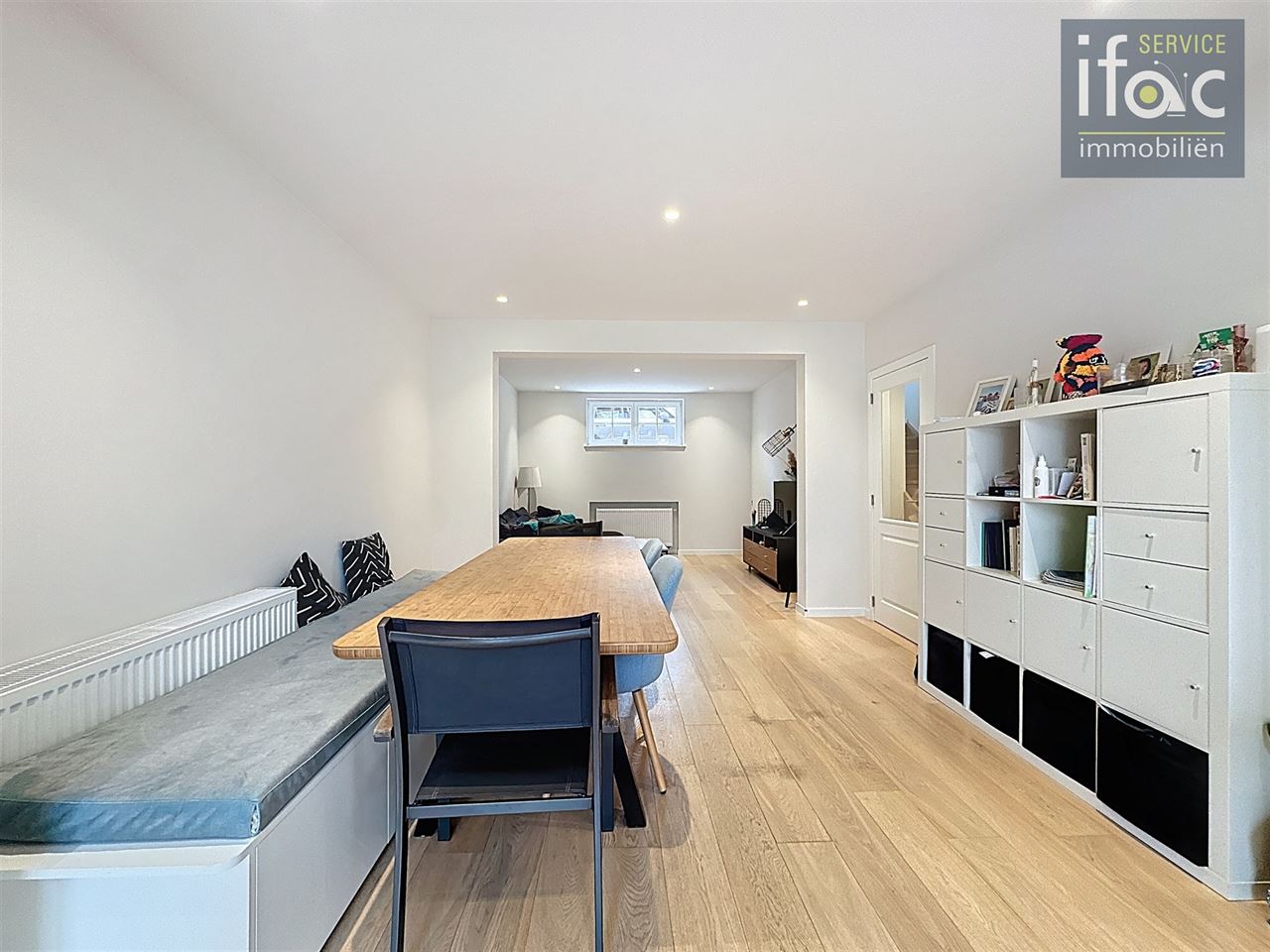 Fantastisch gerenoveerde rijwoning met 4 slaapkamers