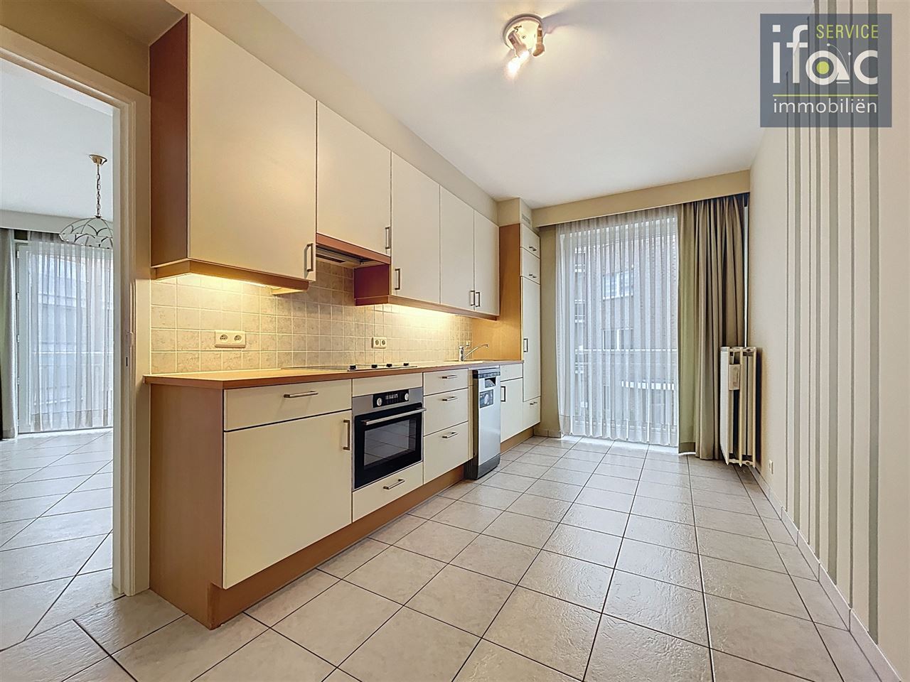 Uitstekend gelegen appartement met 2 slaapkamers