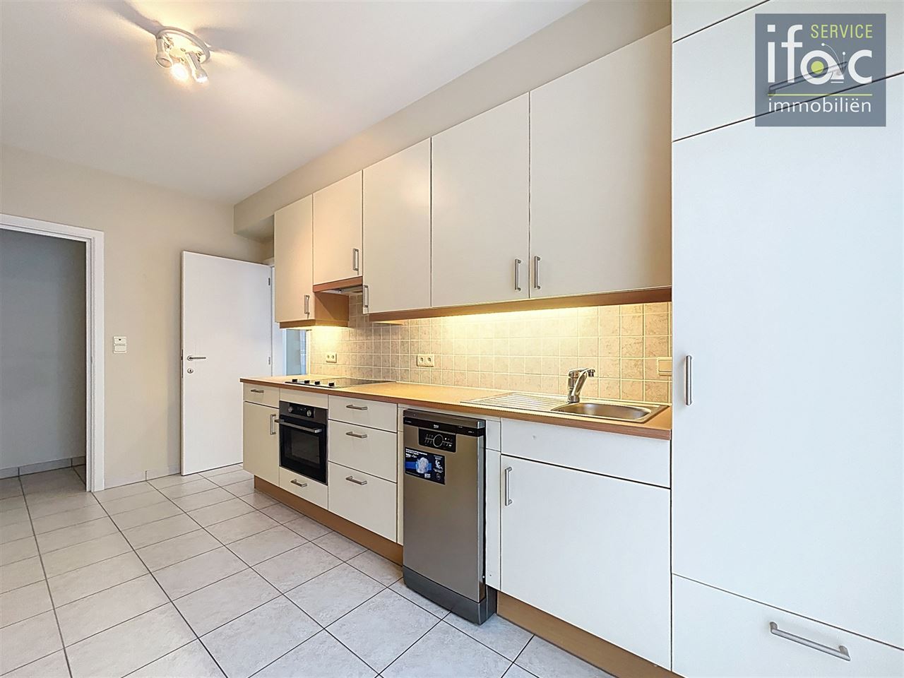 Uitstekend gelegen appartement met 2 slaapkamers