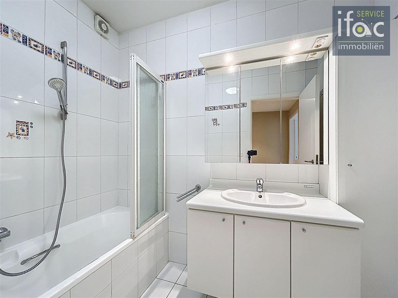 Uitstekend gelegen appartement met 2 slaapkamers