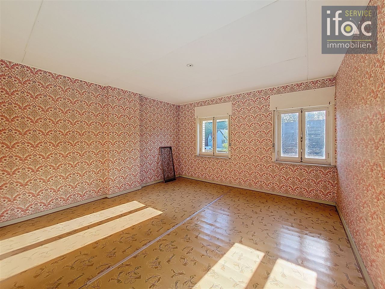 Fantastisch gelegen woning voor totaal renovatie op ±8a 18ca