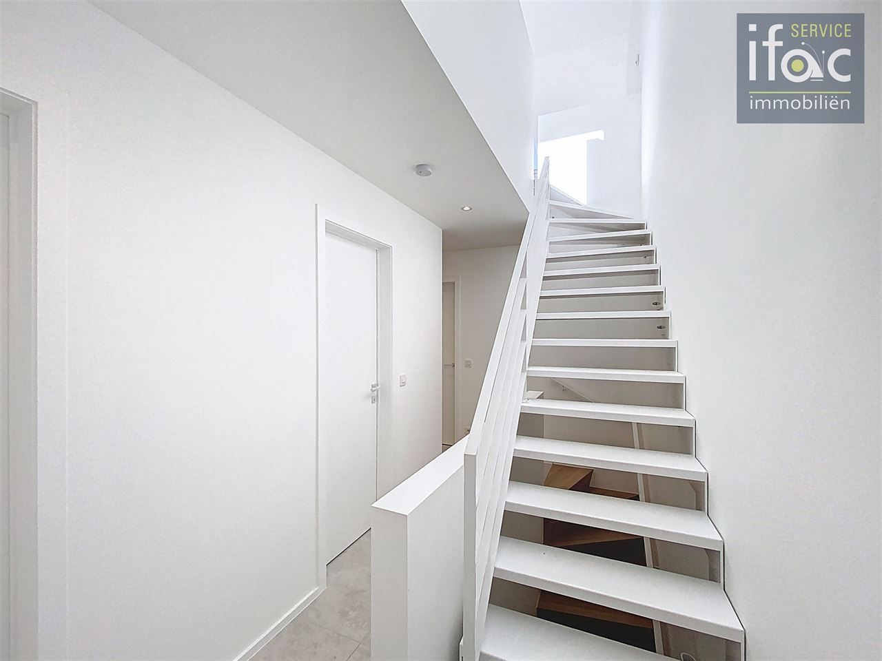 Newly built apartment with 3 bedrooms