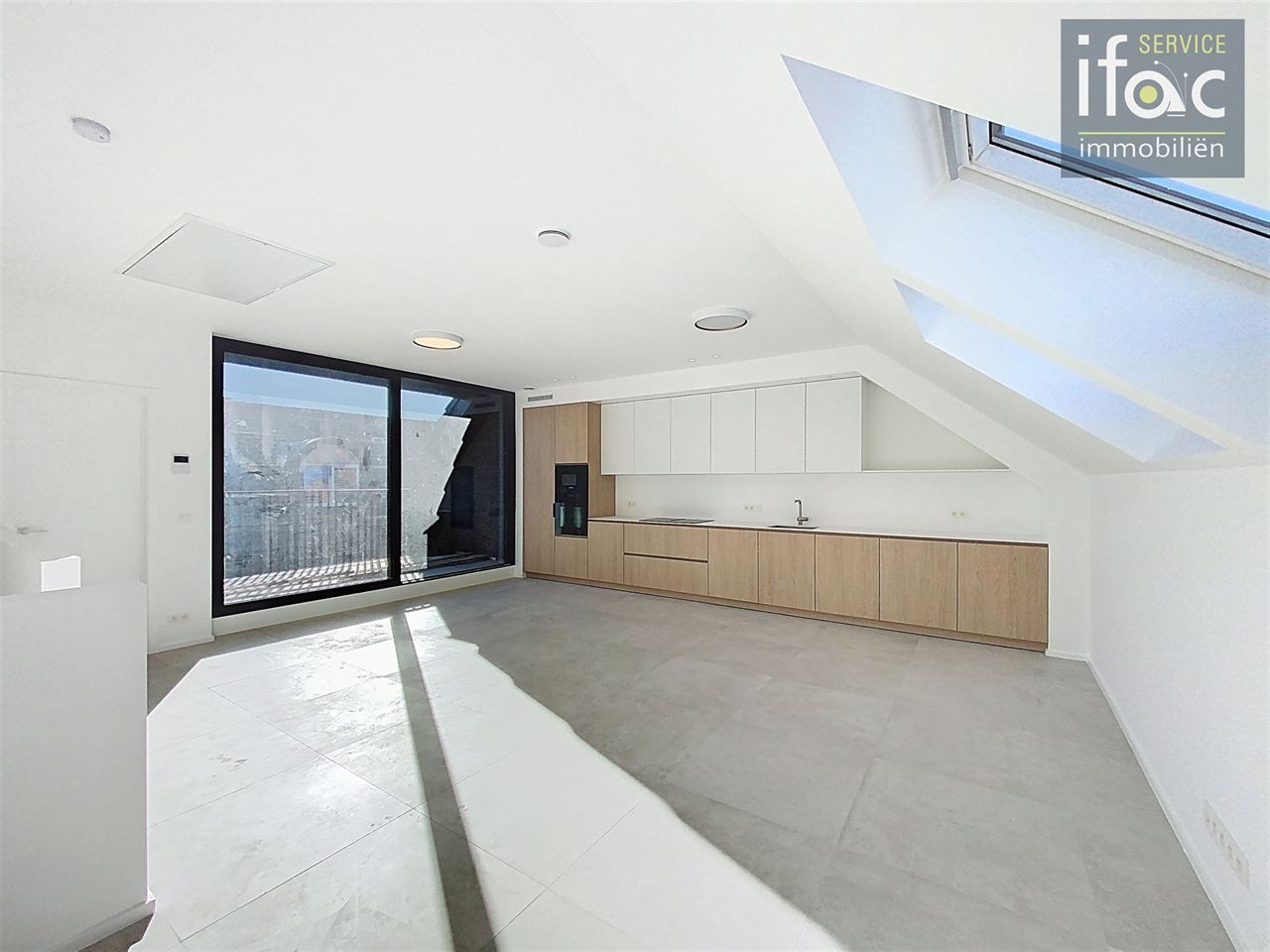 Newly built apartment with 3 bedrooms