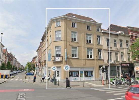 Opbrengsteigendom -3 appartementen + handelsruimte