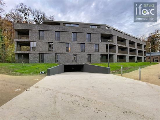 Luxe appartement met ruim terras en 2 autostaanplaatsen op de prestigieuze Panquin site naast het Park van Tervuren