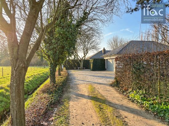 Uniek gelegen bungalow met prachtig zicht op 12a 23ca