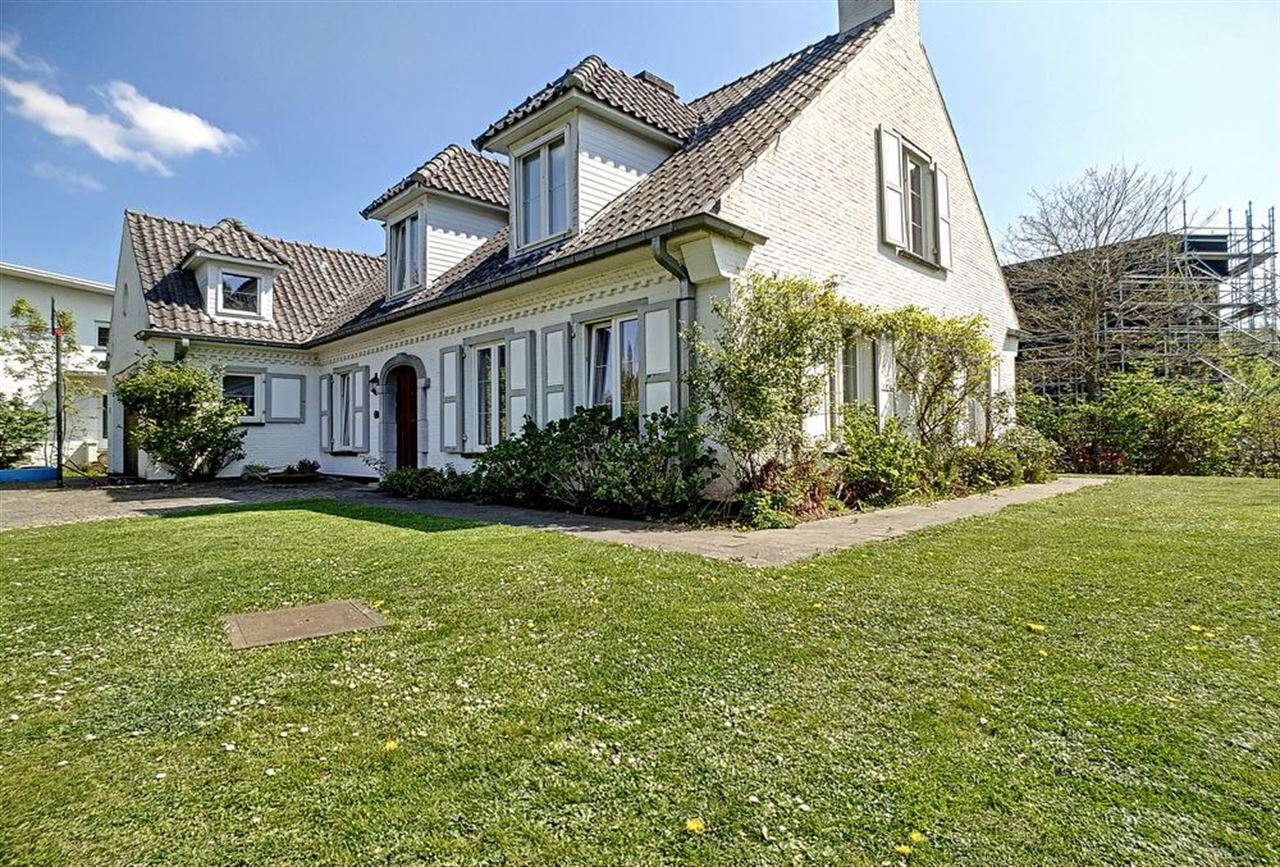 BOUDEWIJNSQUARE 2 TERVUREN