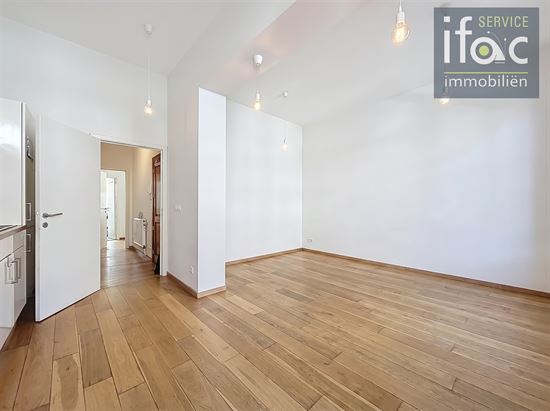 Appartement idéalement situé à proximité de l’OTAN+ EU