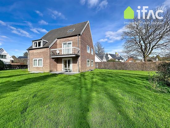 Fantastisch gelegen villa met heel veel lichtinval