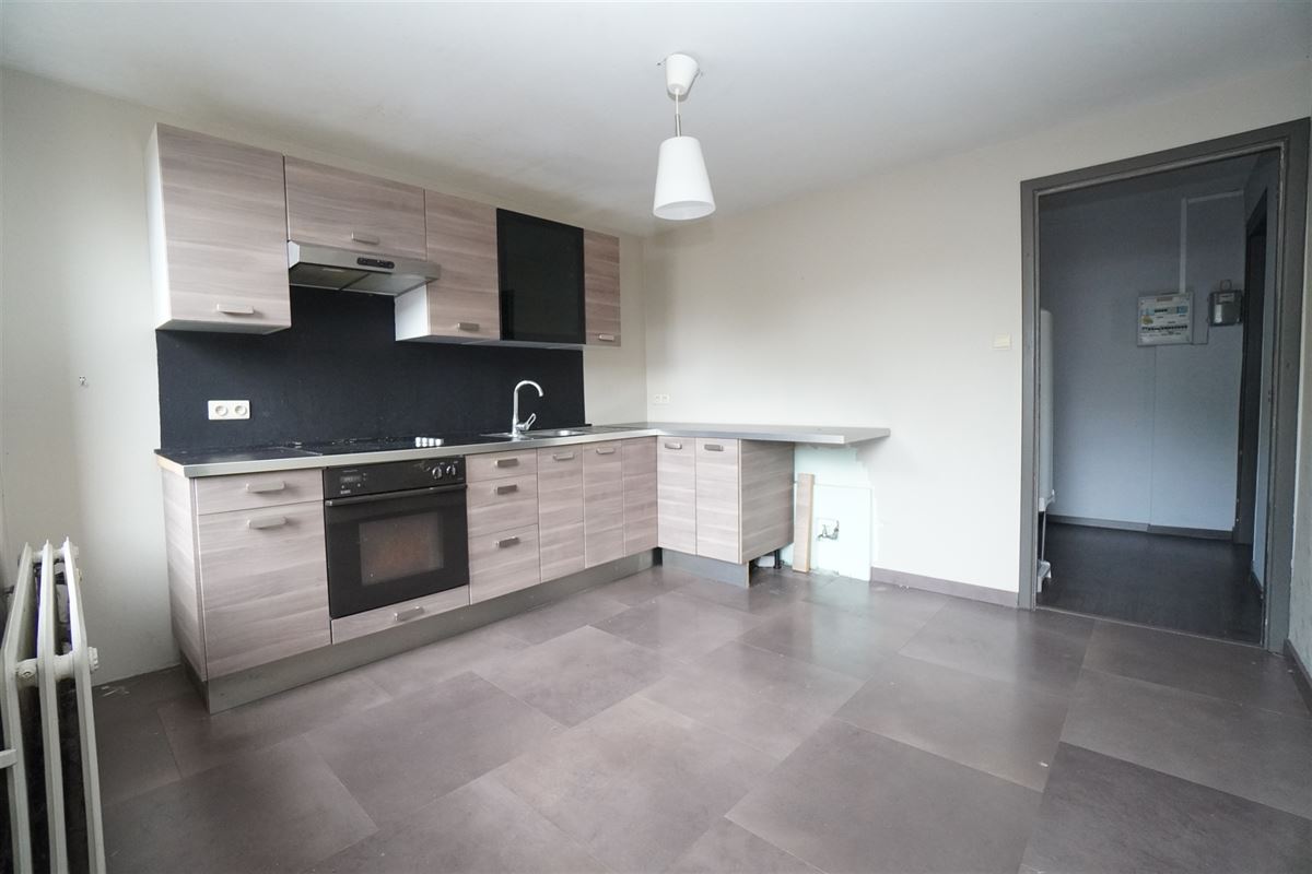 Remouchamps - à vendre - Rez commercial et duplex