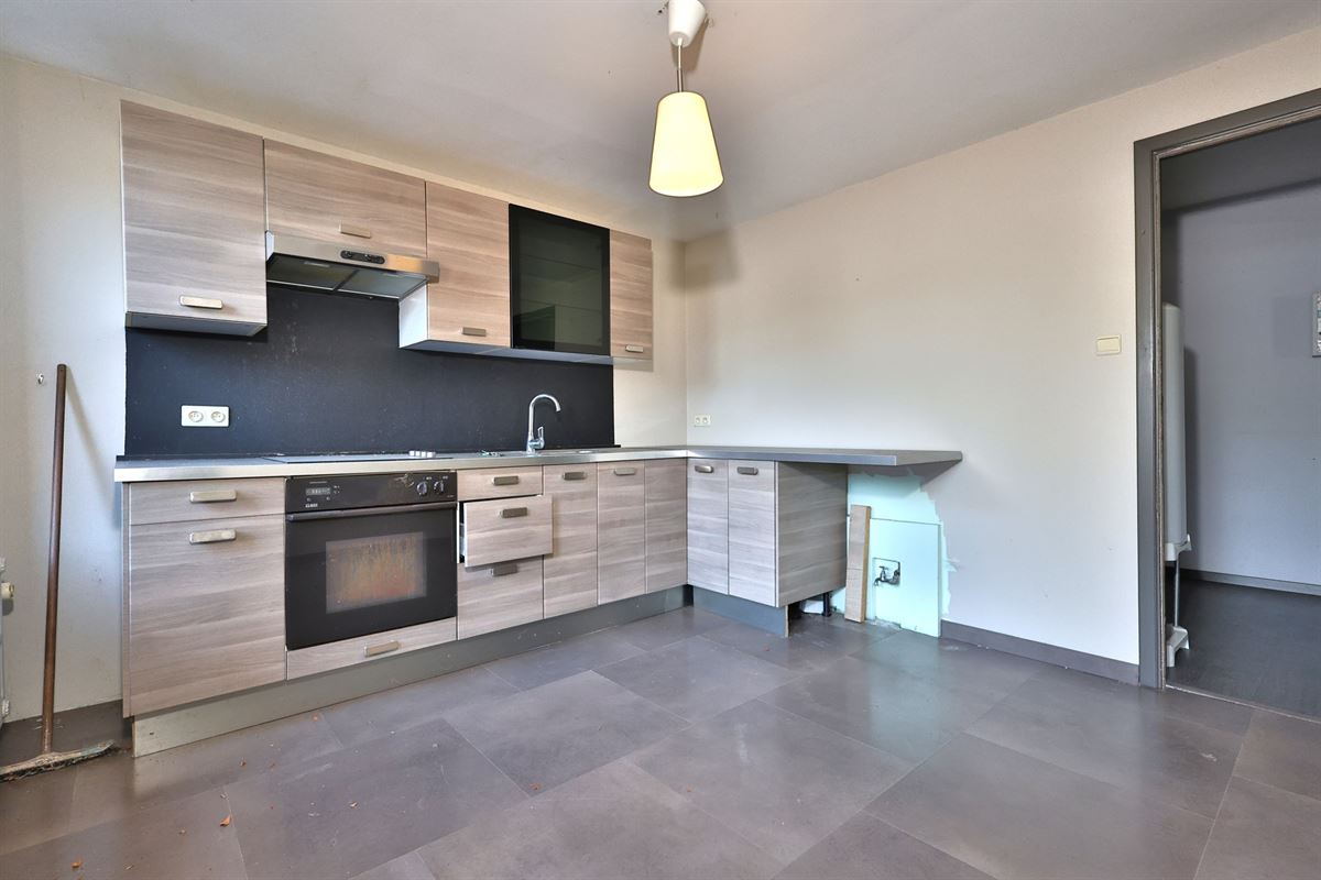 Remouchamps - à vendre - Rez commercial et duplex