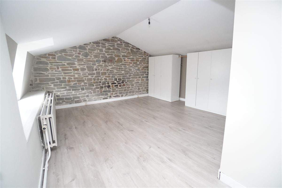 Remouchamps - à vendre - Rez commercial et duplex