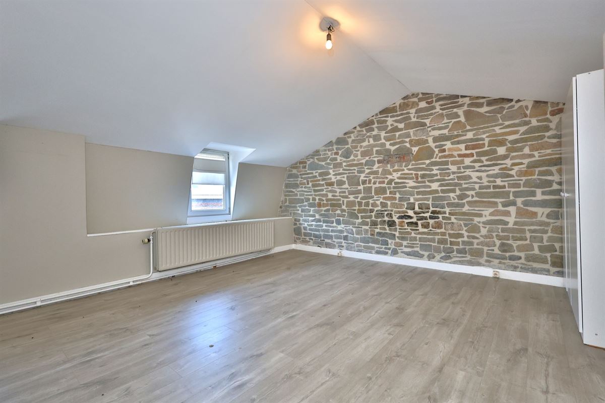 Remouchamps - à vendre - Rez commercial et duplex