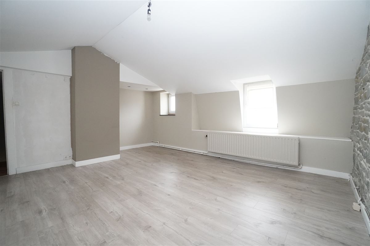 Remouchamps - à vendre - Rez commercial et duplex