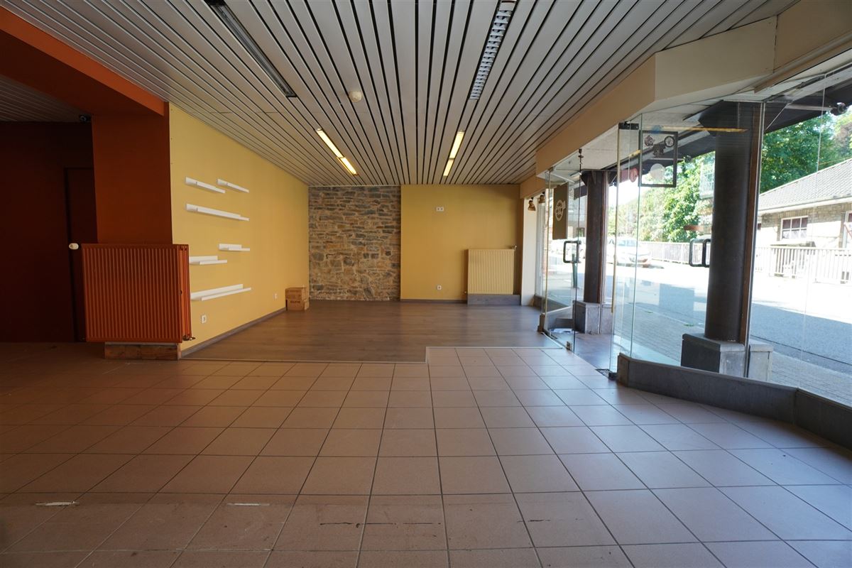 Remouchamps - à vendre - Rez commercial et duplex